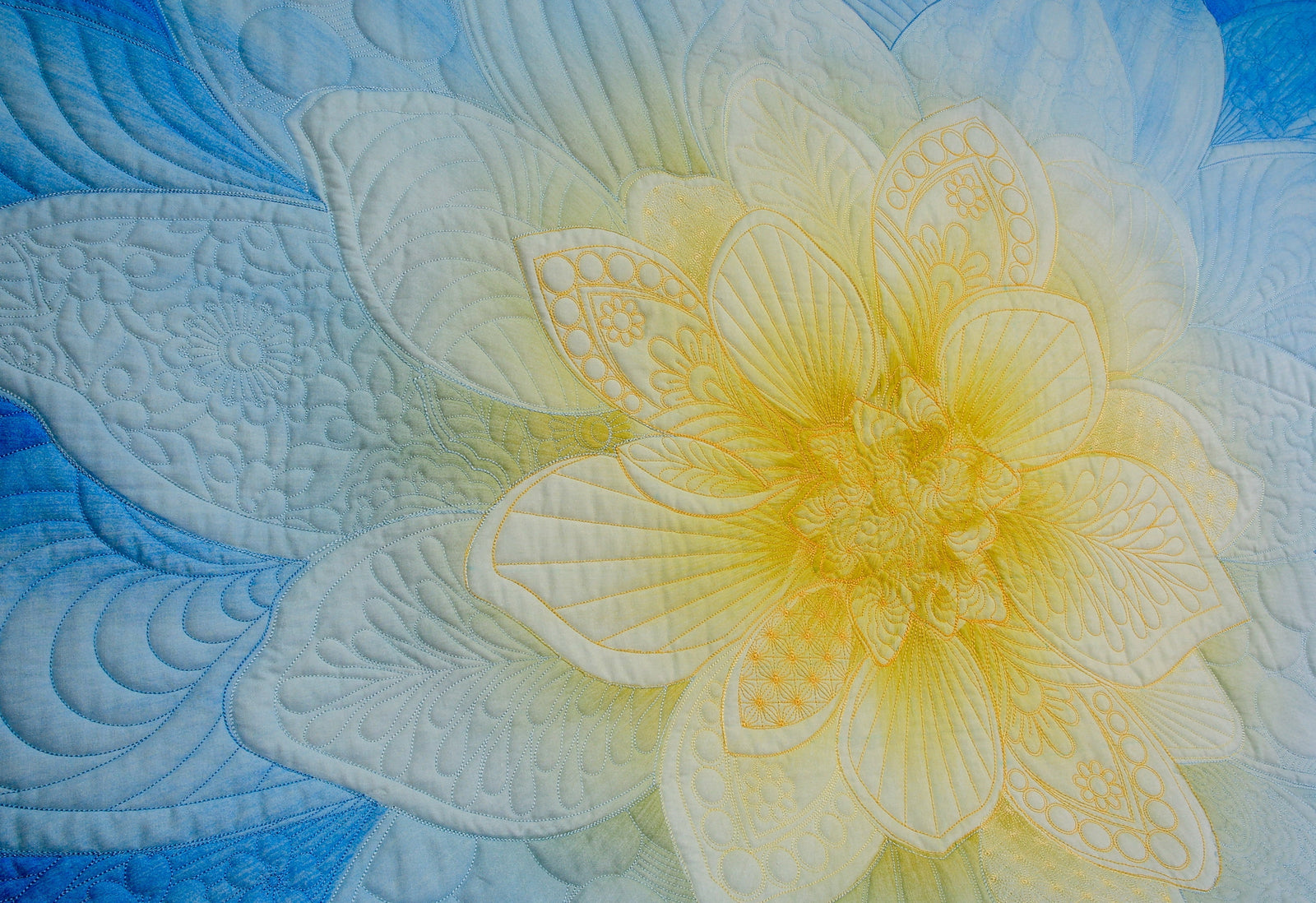 How to: Dream Big Hoffman Panel on French Blue - Machine Embroidery by Annemarie