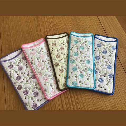 Customer project: French Rose Eyeglass Cases by Pauline