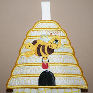 Bee Hive Towel Toppers