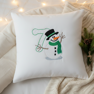 Snowflakes and Snowmen Monogram Number 7