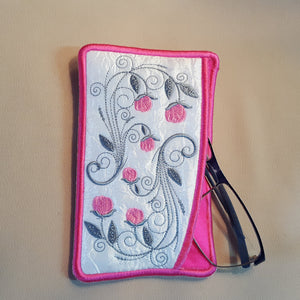 Ring of Roses Eyeglass Case
