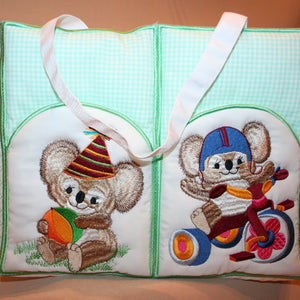 Fuzzy Wuzzy Tote Bag Playtime