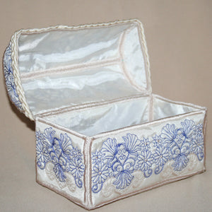 Applique Chest Twins