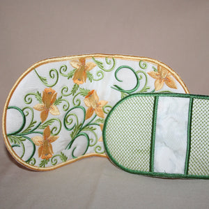 Daffodil Fingertip Oven Mitts