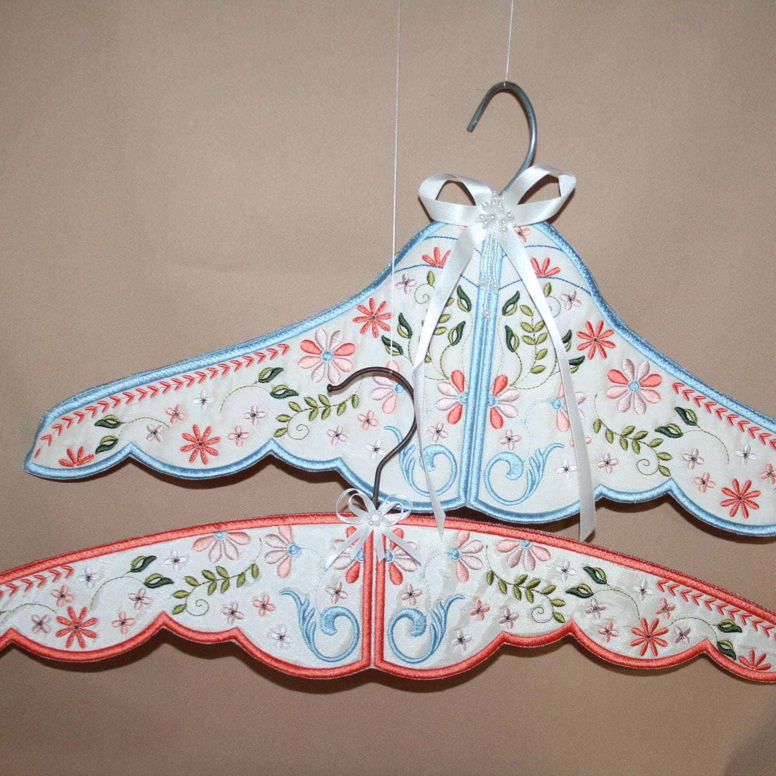 Signature Hanger Cover