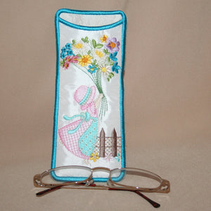 Flower Bonnet Eyeglass Case