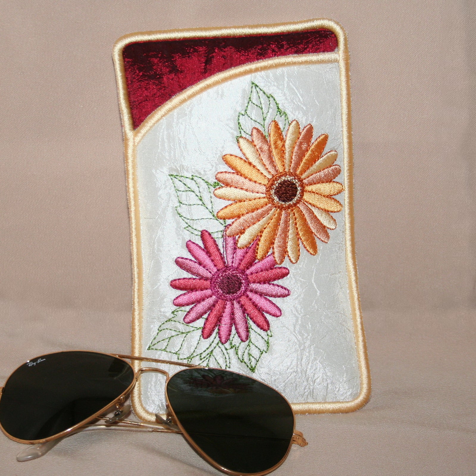 Gerbera Eyeglass Cases
