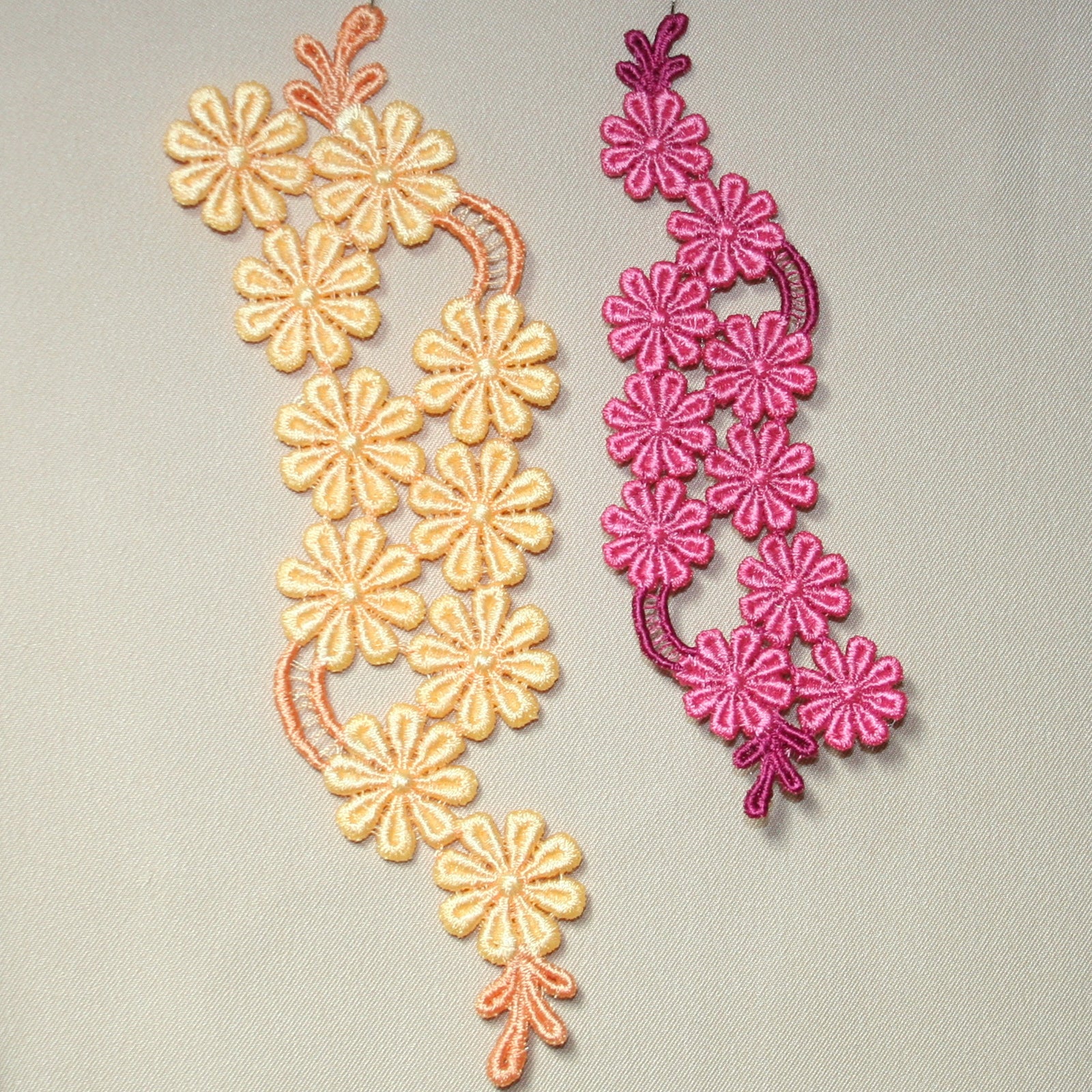 Freestanding Lace Motif Daisy