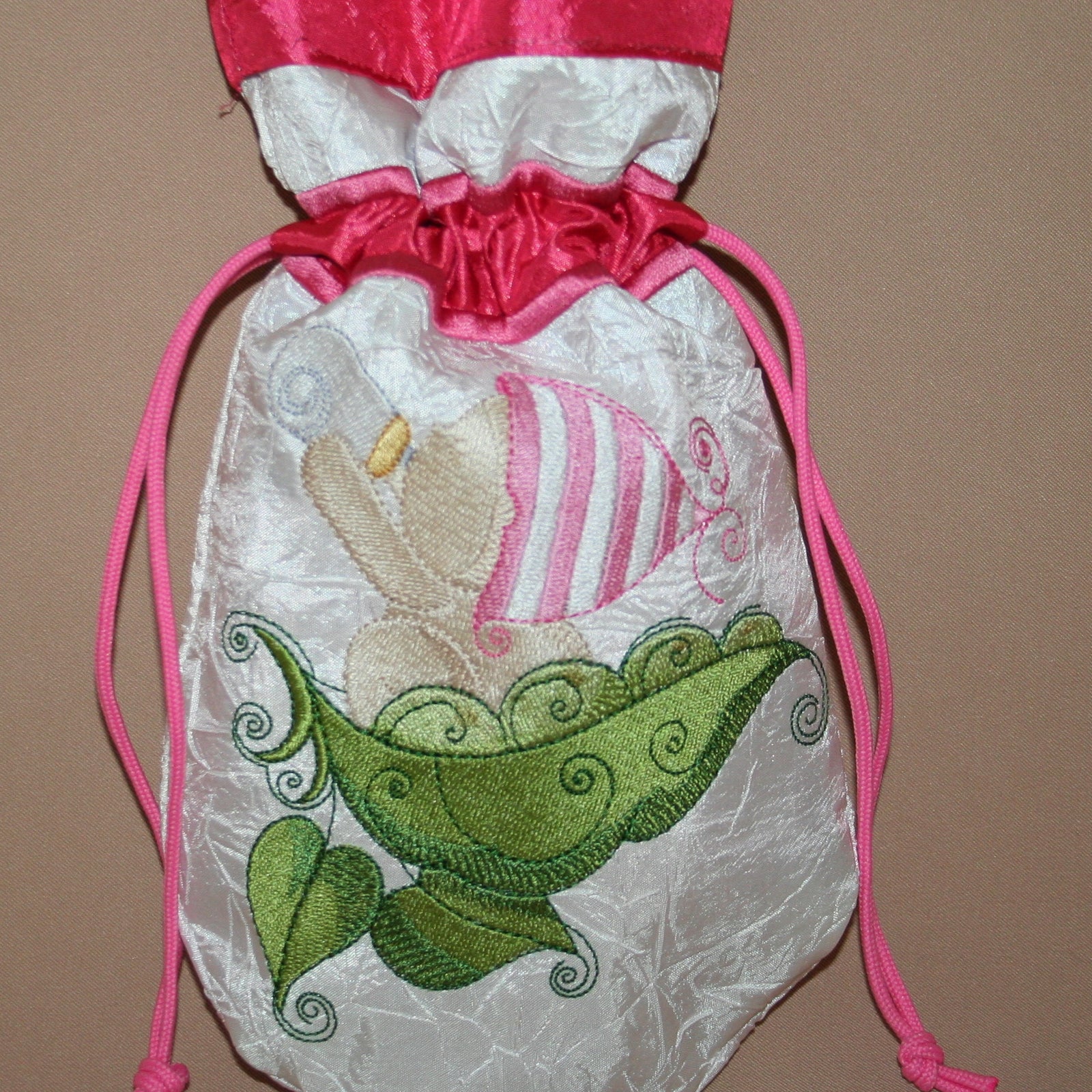 Baby Bubbles Drinking Bottle Drawstring Bag