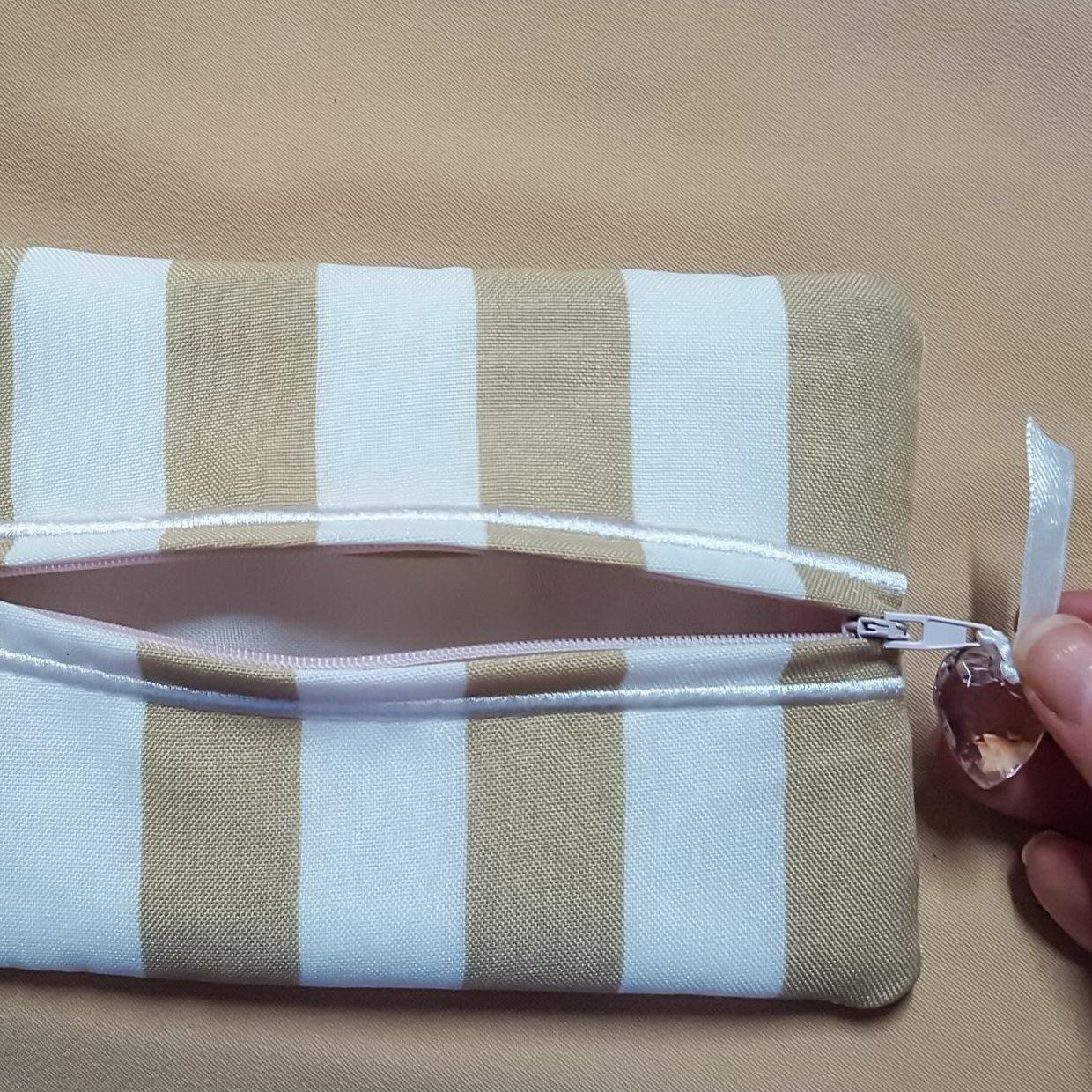 Roses My Darling Zipper Bag