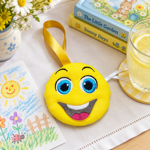 Surprised Emoji He Bag with in-the-hoop Zipper