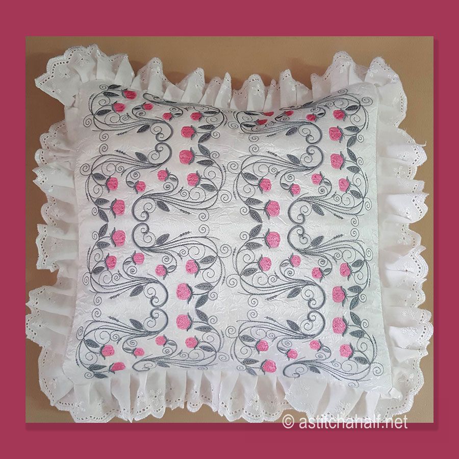 Ring of Roses Pillow Quilt Collection