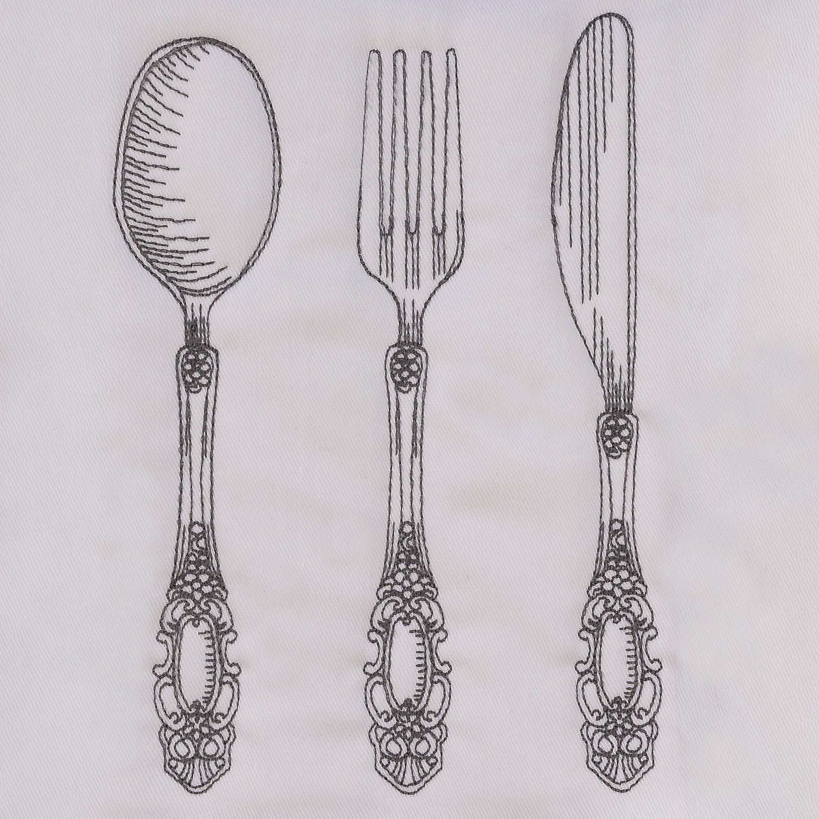 Elegant Chantilly Cutlery
