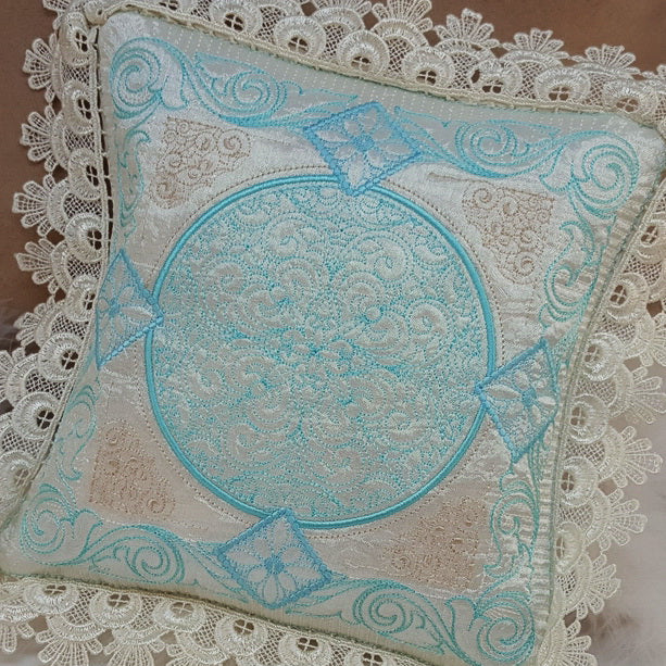 Feather Frost Quilt Combo