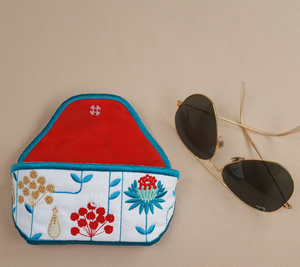 Newlook Garden Geometric Eyeglass Case