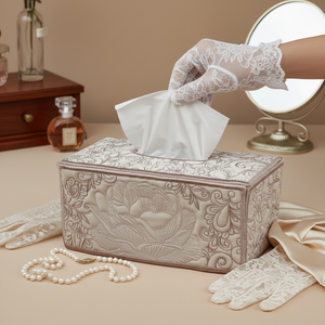 La Bella Rosa Tissue Box Cover