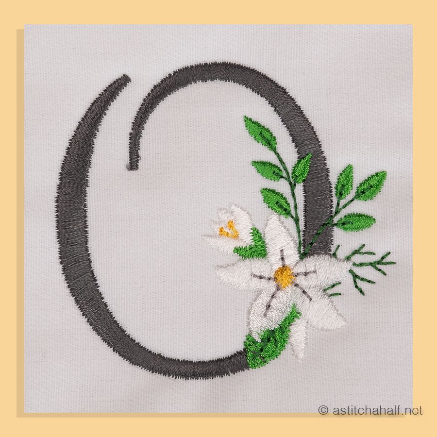 Snow Bouquet Letter O