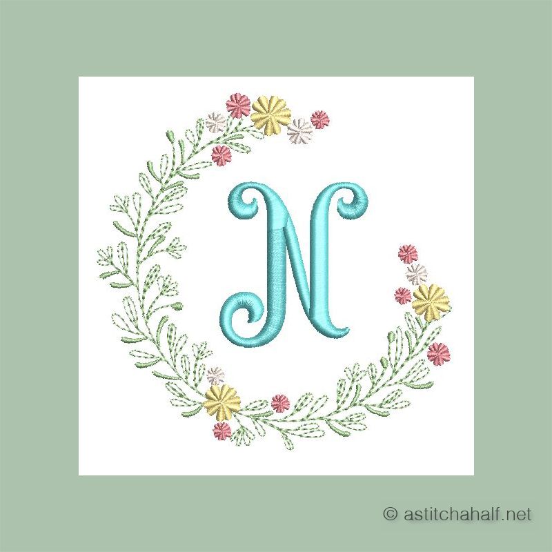 Botanic Crescendo Monogram N