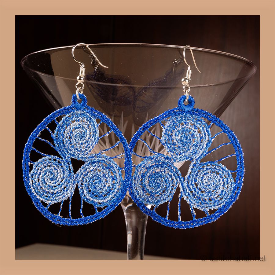 Sea Dance Freestanding Lace Earrings