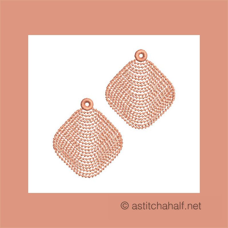 Freestanding Lace Blocky Earrings