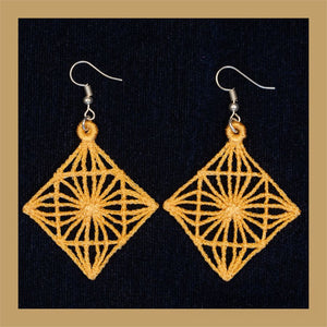 Luminous Trinkets Freestanding Lace Earrings