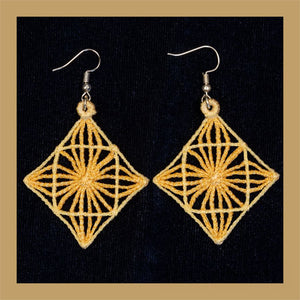 Luminous Trinkets Freestanding Lace Earrings