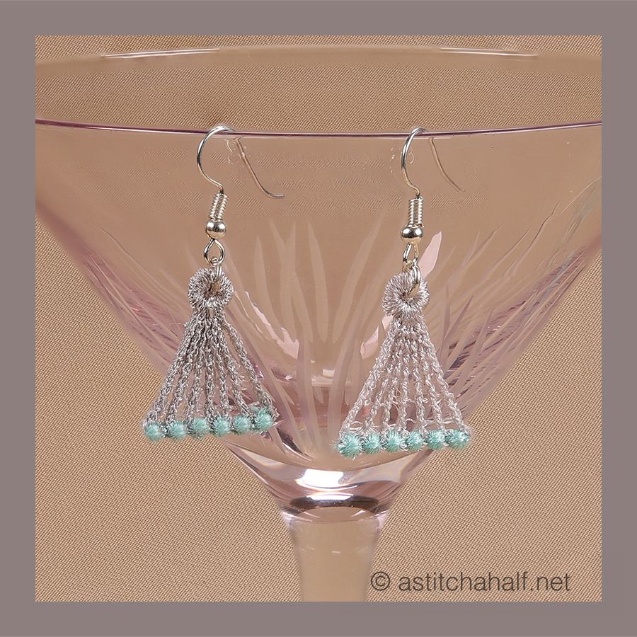 Tess Freestanding Lace Earrings