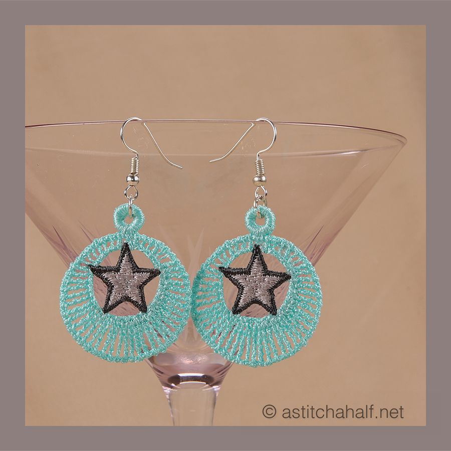 Kate Freestanding Lace Earrings