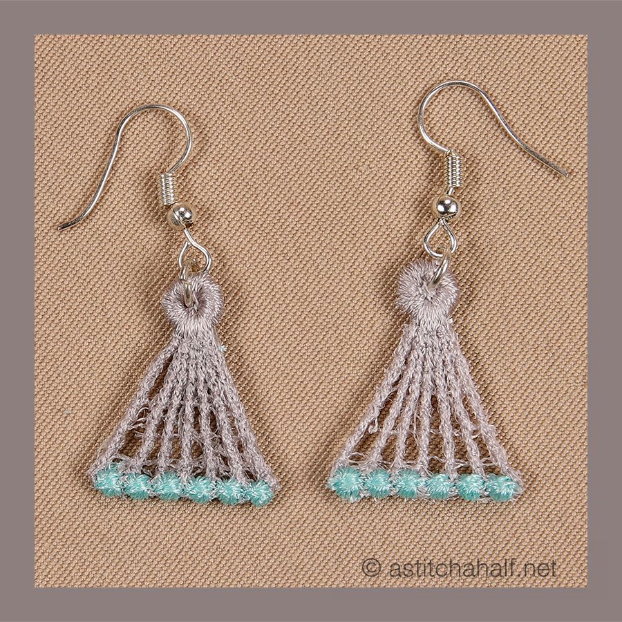 Tess Freestanding Lace Earrings