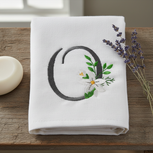 Snow Bouquet Letter O