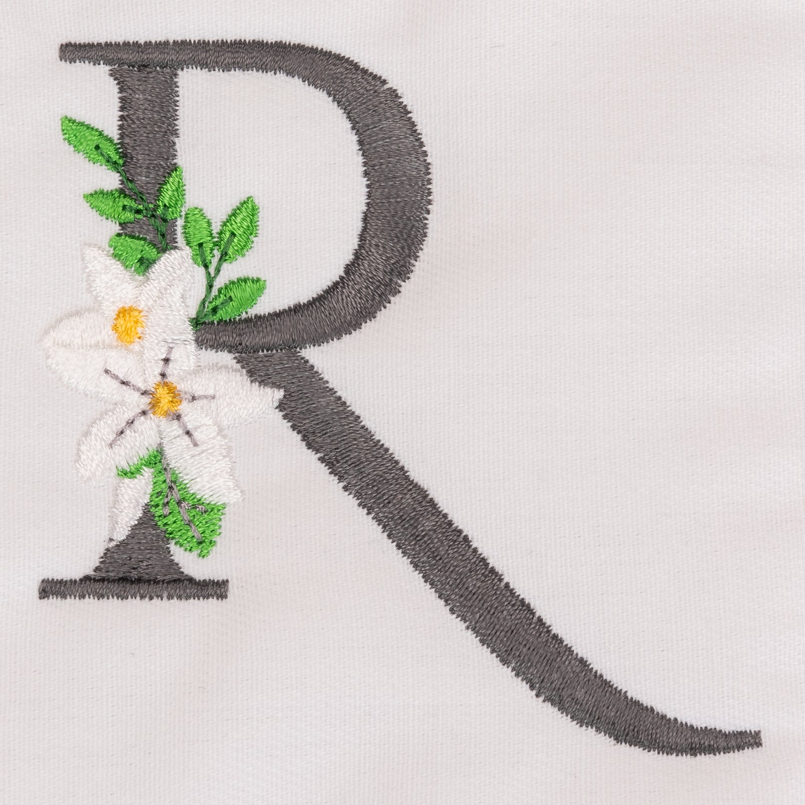 Snow Bouquet Letter R