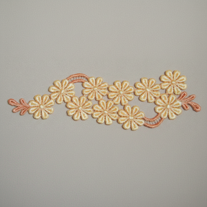 Freestanding Lace Motif Daisy