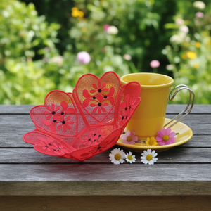 Freestanding Lace Love Bowl Daisy