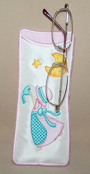 Birdie Bonnet Eyeglass Case
