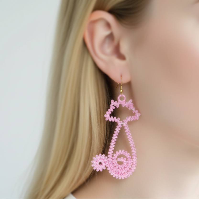 Freestanding Lace Feline Earrings
