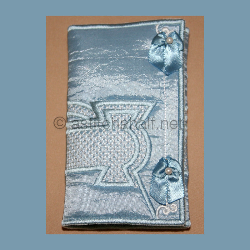 Neapolitan Keyring Holder and Tissue Pocket - a-stitch-a-half