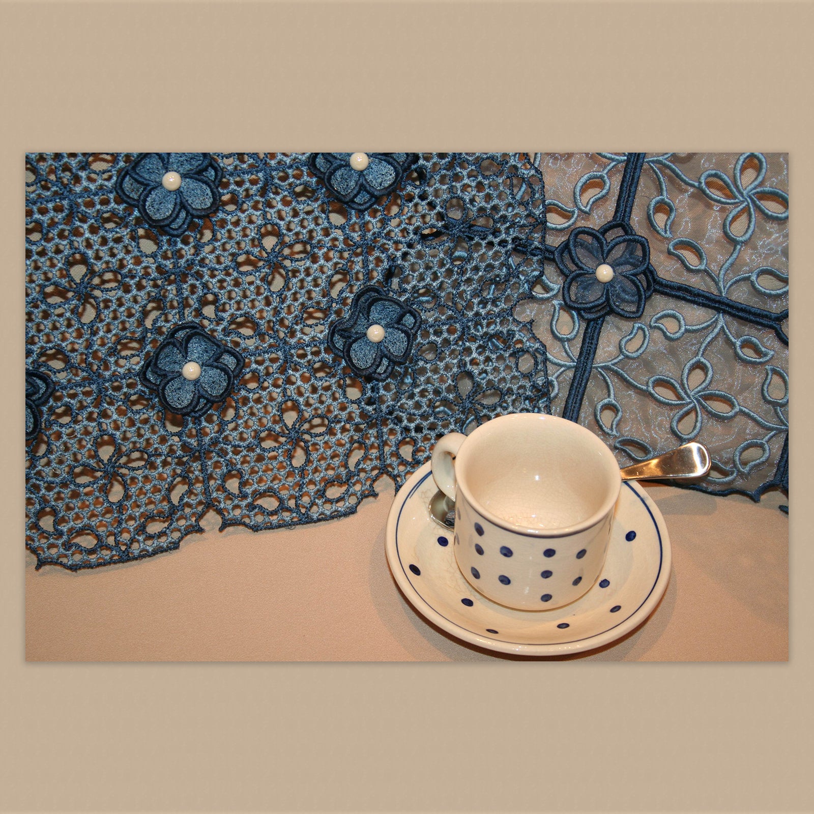 3D Flower Dresser Scarf