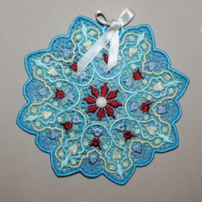 Antique Snowflake 03 - aStitch aHalf