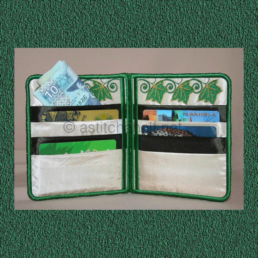 Royal Wallet 01 - aStitch aHalf