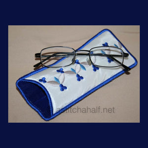 Royal Eyeglass Cases 02 - a-stitch-a-half