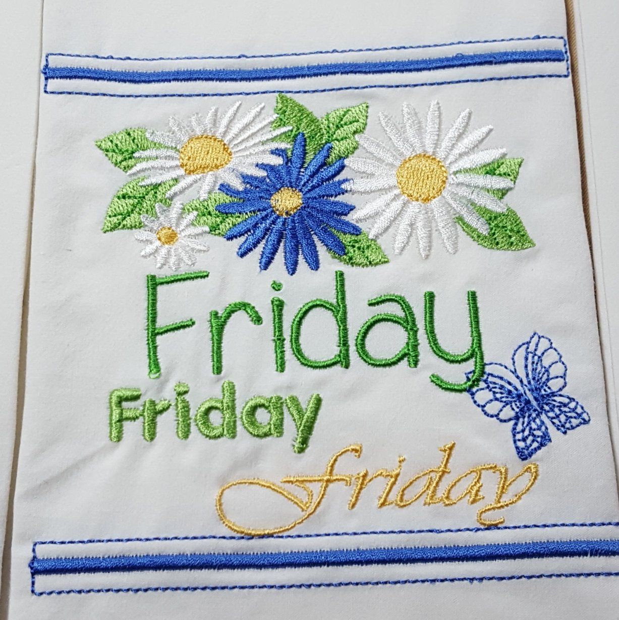 Gorgeous Gerbera Days of the Week Combo - aStitch aHalf