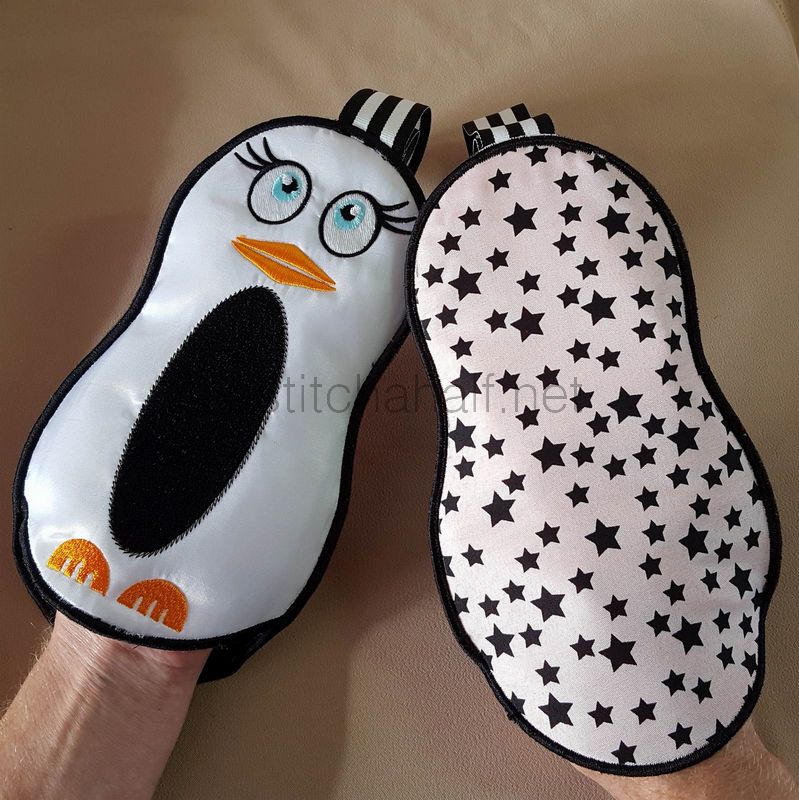 In the Hoop Popular Penguin Oven Gloves - aStitch aHalf