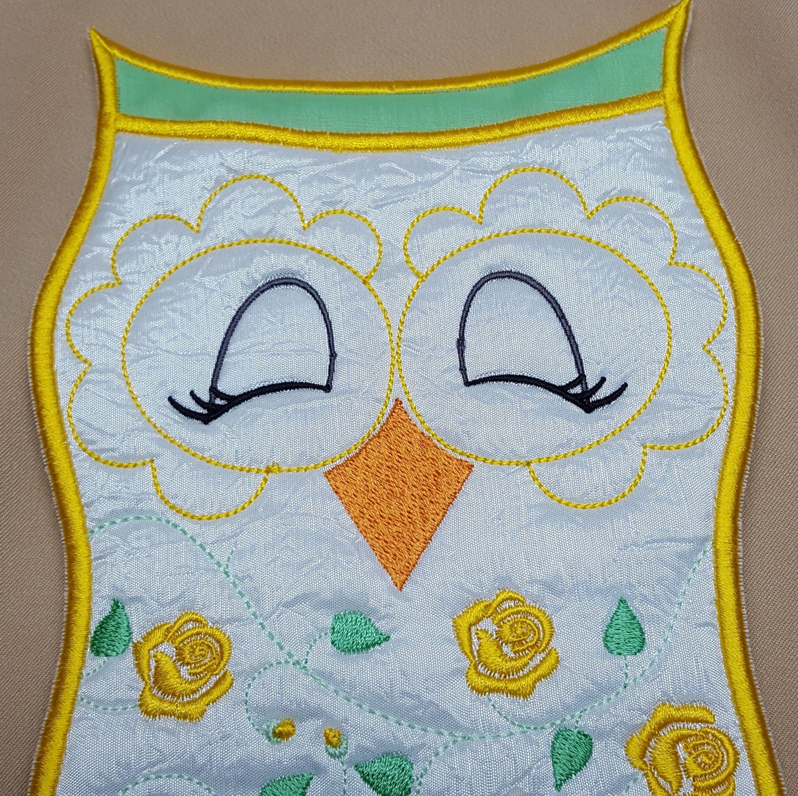 Rosette Owl Oven Gloves