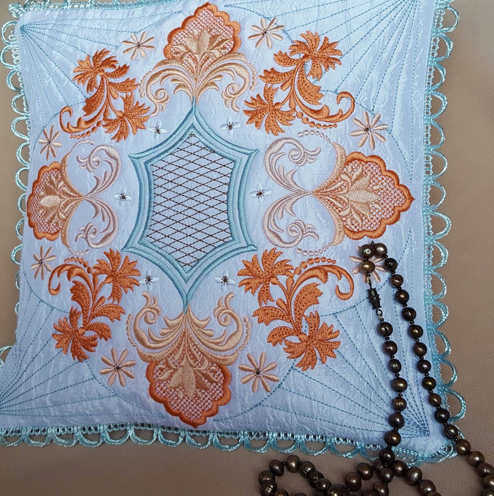 Timeless Era Pillow Quilt Combo - aStitch aHalf