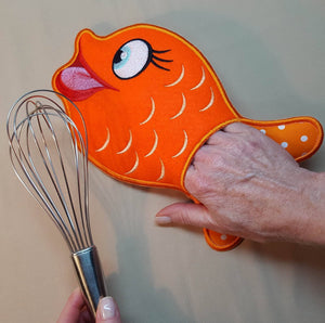 In the Hoop Something Fishy Oven Mitt - aStitch aHalf