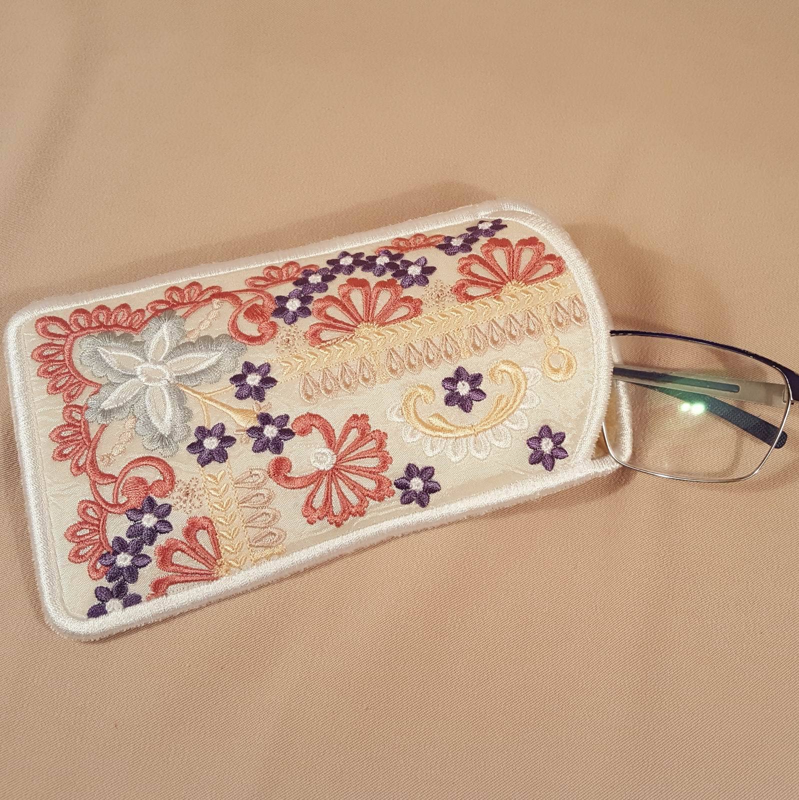 Precious Dreams Eyeglass case - aStitch aHalf