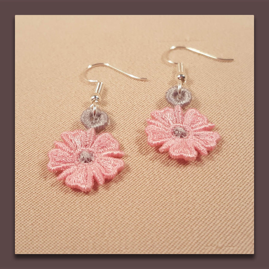 Evelyn Miniature Freestanding lace Earrings