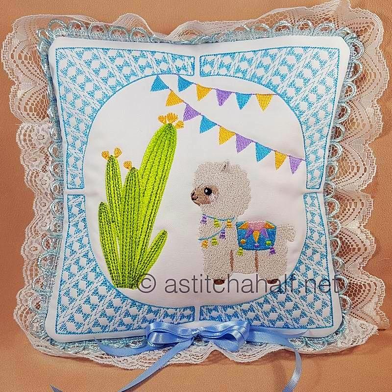Cute Baby Alpaca and Llama Pillow Quilt Combo - a-stitch-a-half
