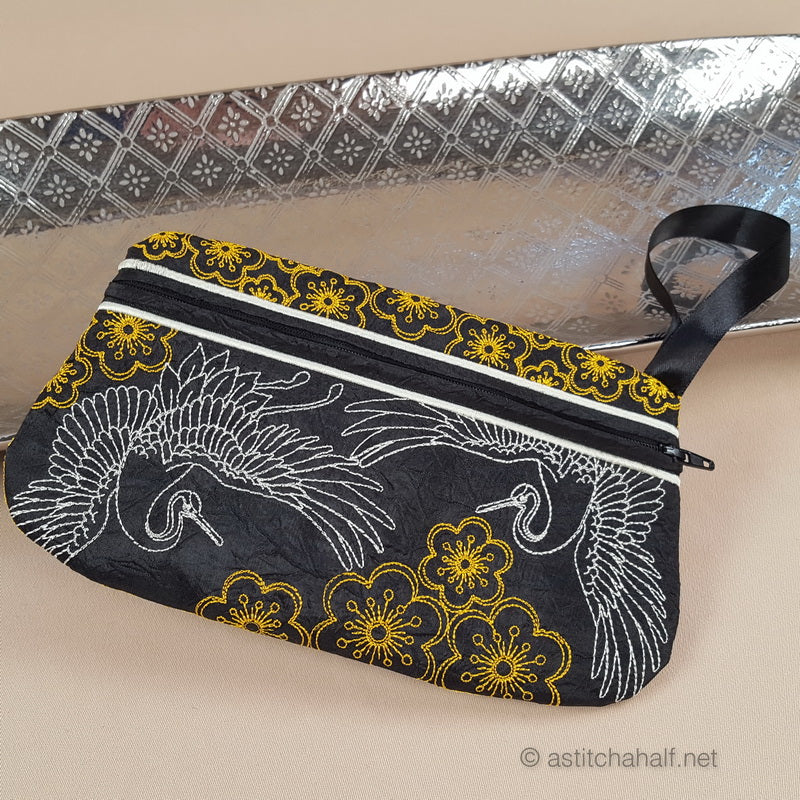 Japanese Crane ITH Wrist Purse
