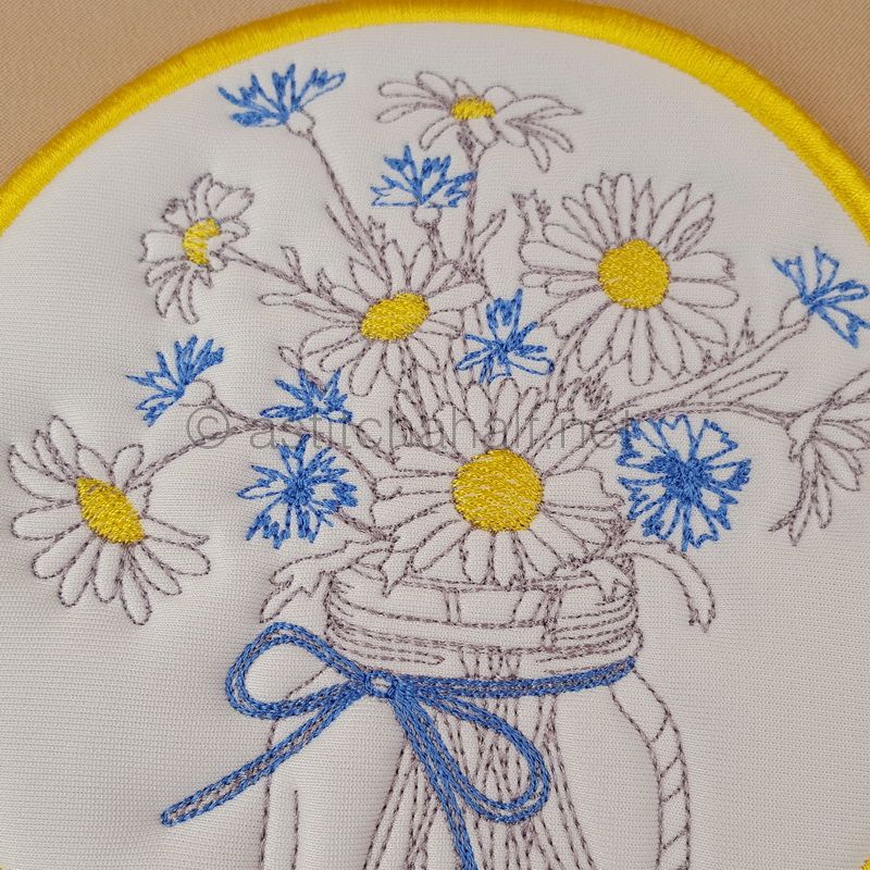 The Humble Mason Jar with Chamomile and Cornflowers Combo